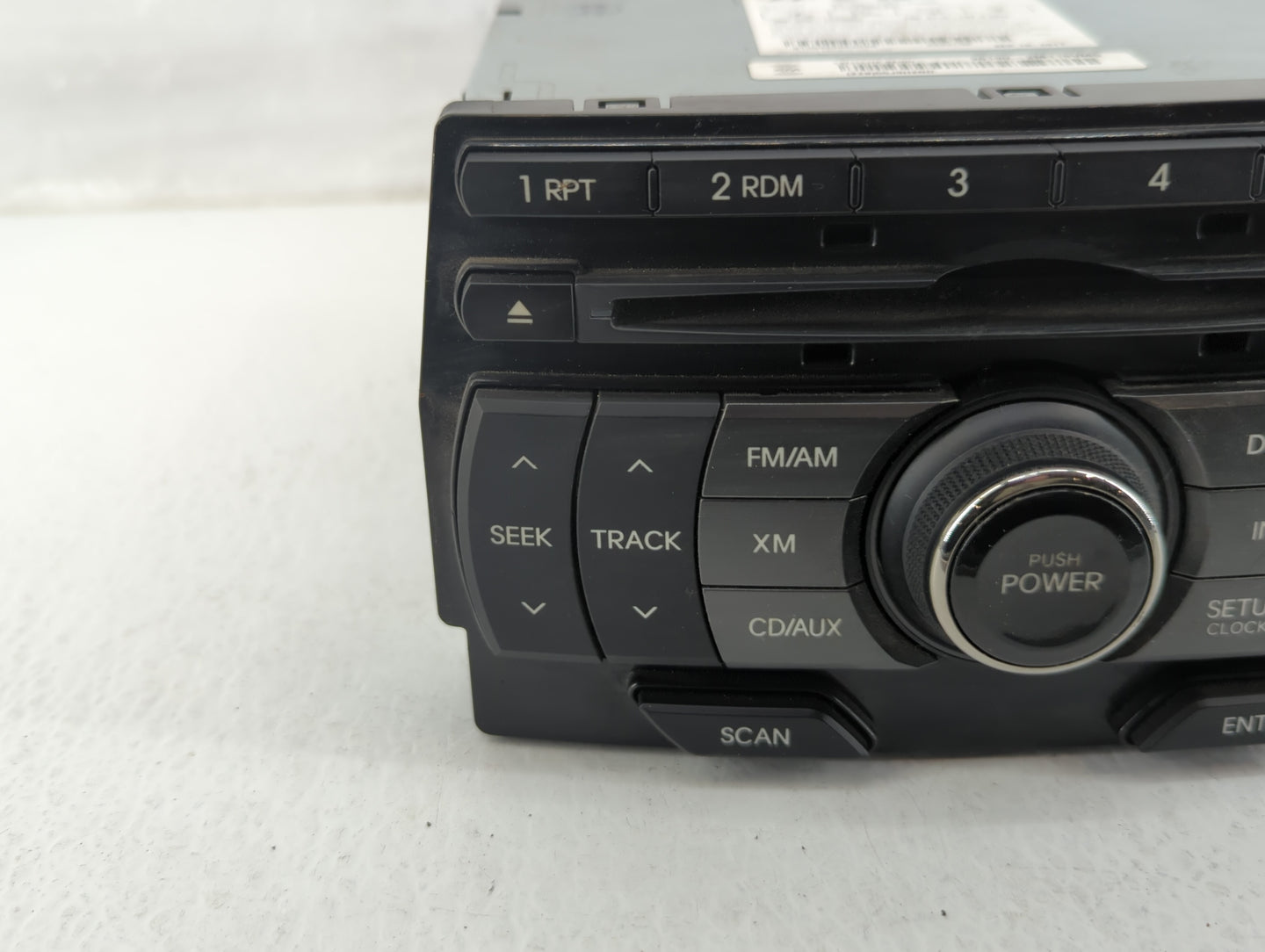 2011-2012 Hyundai Genesis Am Fm Cd Player Radio Receiver - Oemusedautoparts1.com