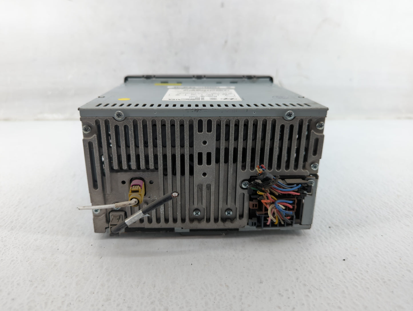2011-2012 Hyundai Genesis Am Fm Cd Player Radio Receiver - Oemusedautoparts1.com