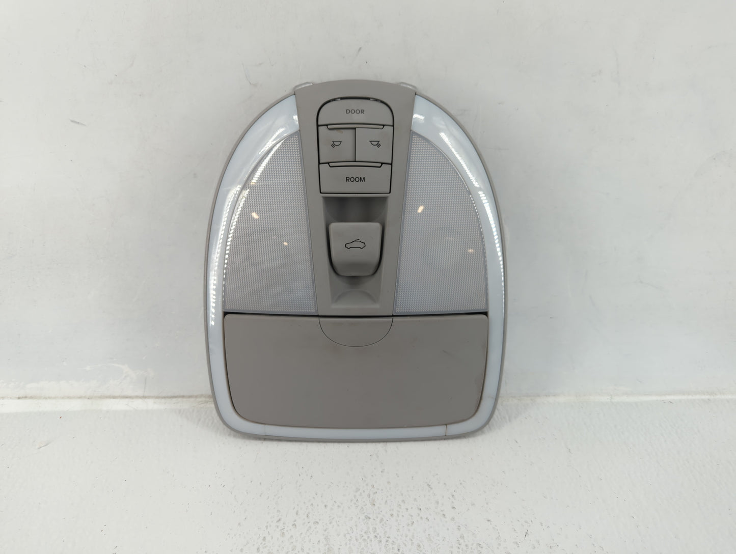 2012-2016 Hyundai Genesis Center Console Armrest Cover Lid - Oemusedautoparts1.com