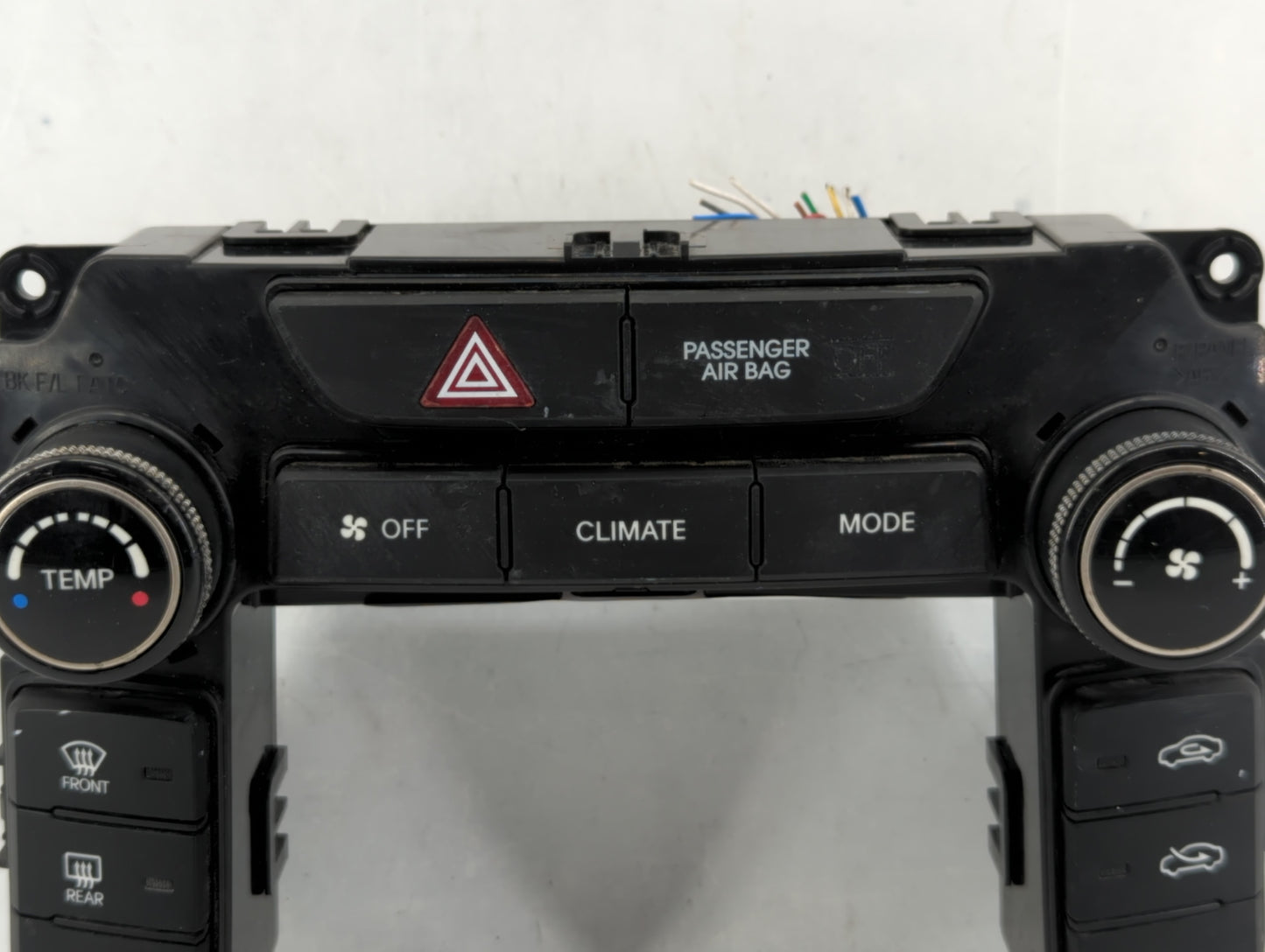 2009-2014 Hyundai Genesis Climate Control Module Temperature AC/Heater Replacement P/N:97250-3M700 Fits OEM Used Auto Parts 