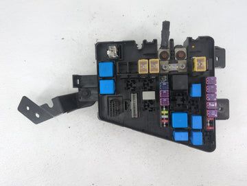 2009-2012 Hyundai Genesis Fusebox Fuse Box Panel Relay Module P/N:91297-3M140 Fits Fits 2009 2010 2011 2012 OEM Used Auto Pa