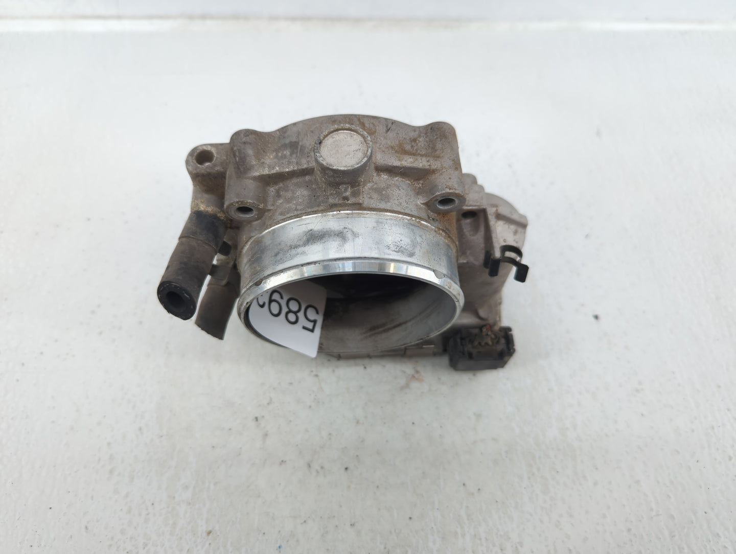 2012-2016 Hyundai Genesis Throttle Body P/N:35100-3F100 Fits Fits 2012 2013 2014 2015 2016 2017 OEM Used Auto Parts - Oemuse