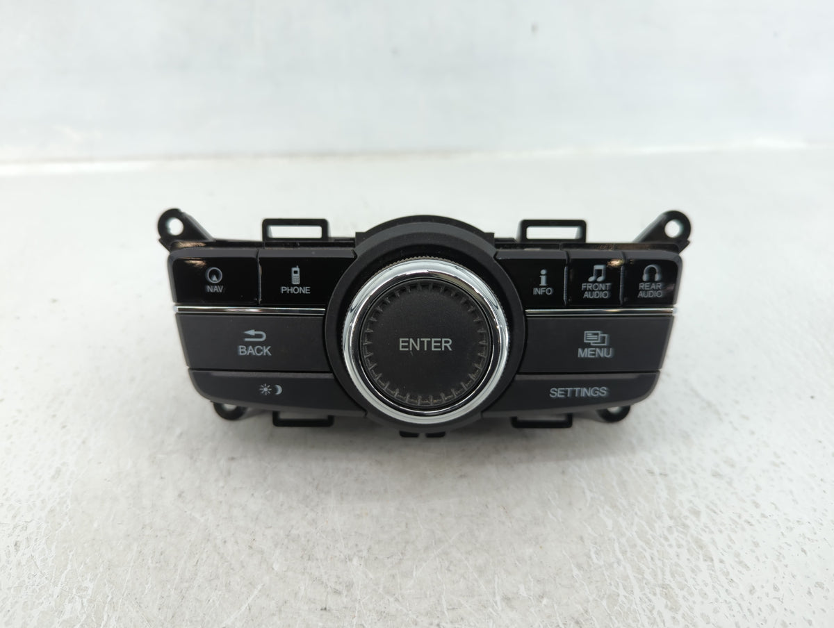 2009-2014 Hyundai Genesis Am Fm Cd Player Radio Receiver 591307 - Oemusedautoparts1.com