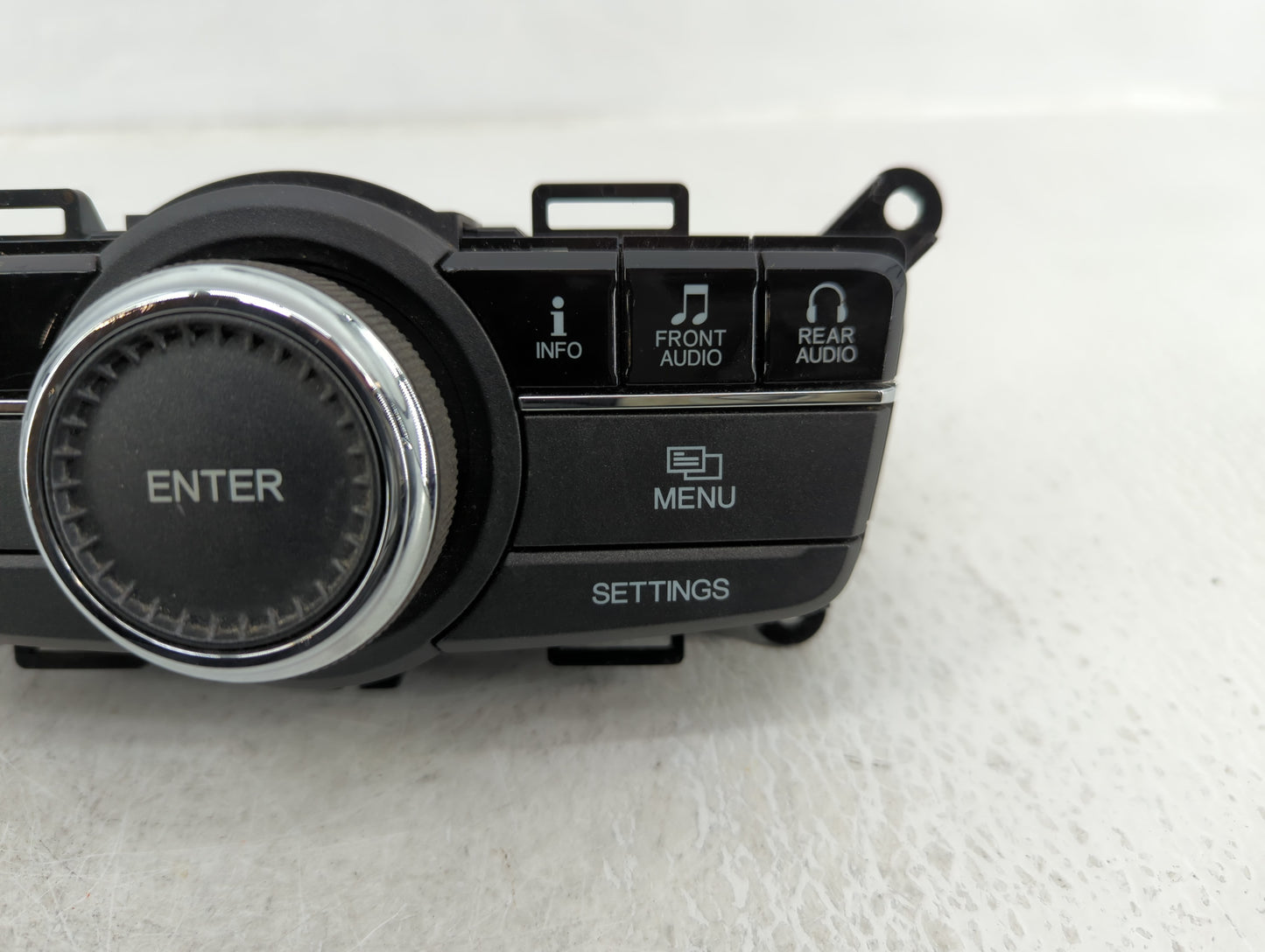 2009-2014 Hyundai Genesis Am Fm Cd Player Radio Receiver - Oemusedautoparts1.com