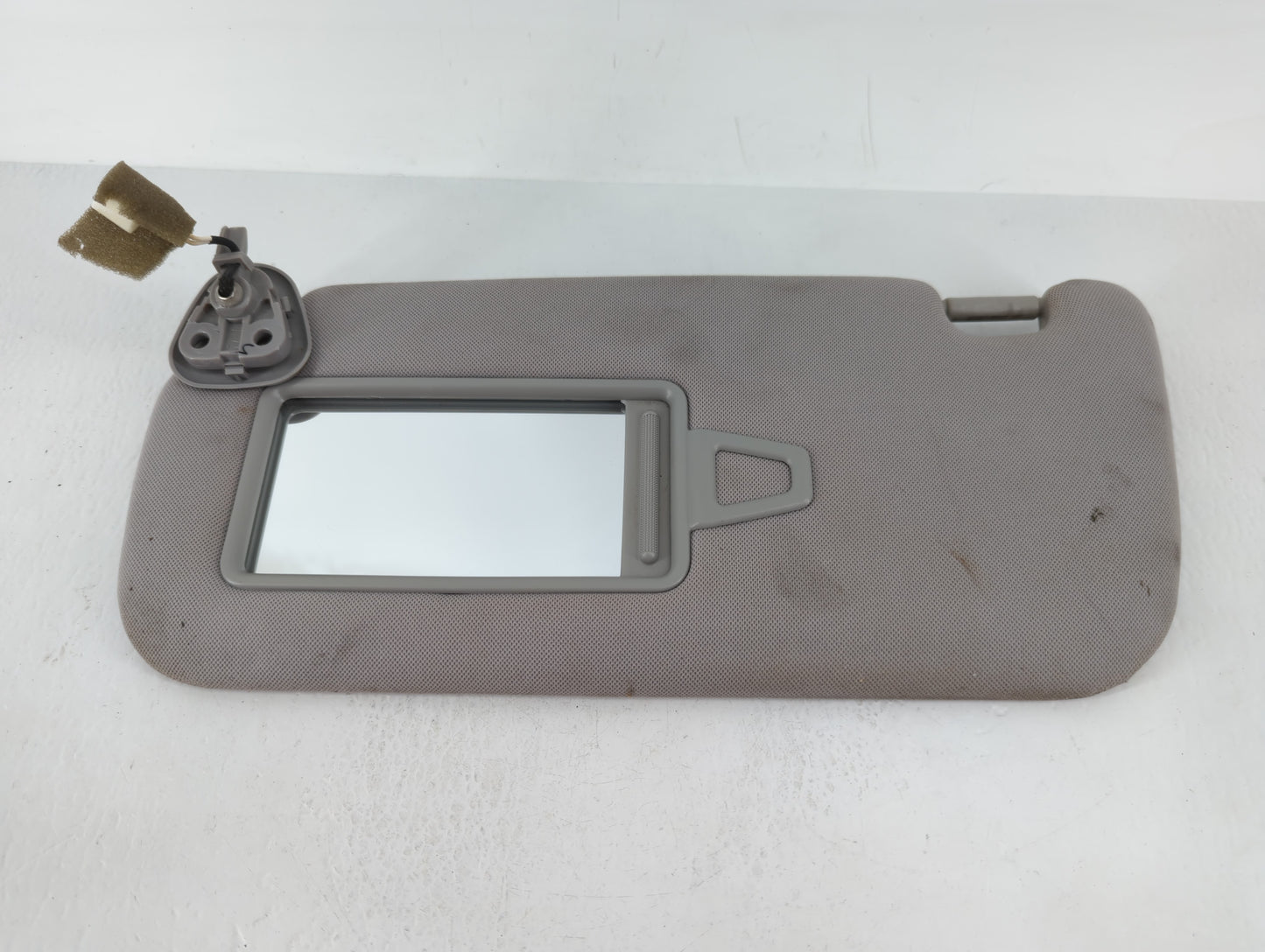 2009-2014 Hyundai Genesis Sun Visor Shade Replacement Driver Left Mirror Fits Fits 2009 2010 2011 2012 2013 2014 OEM Used Au