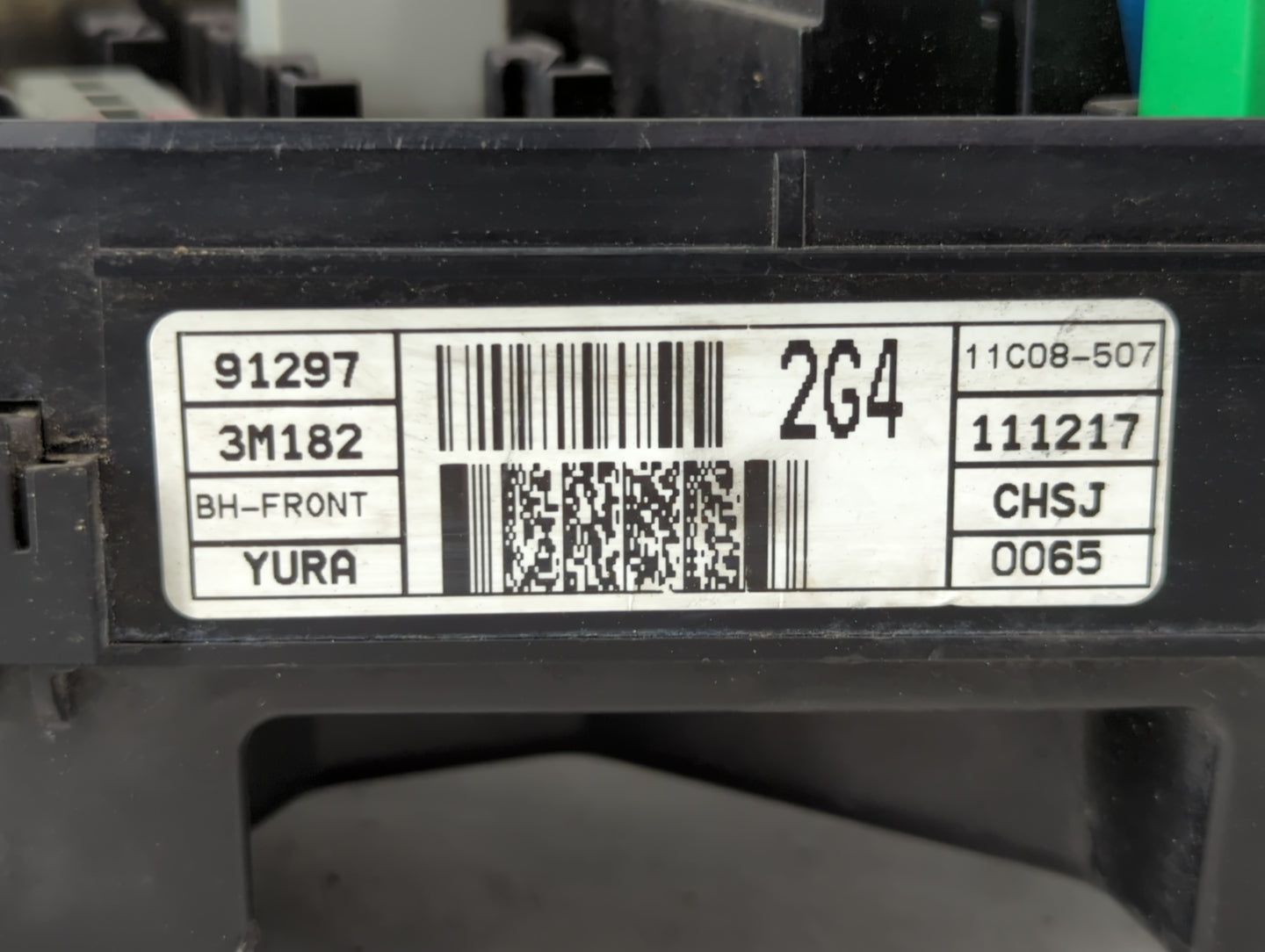2012-2014 Hyundai Genesis Fusebox Fuse Box Panel Relay Module P/N:91297-3M272 0009, 110722 CHSJ Fits Fits 2012 2013 2014 OEM