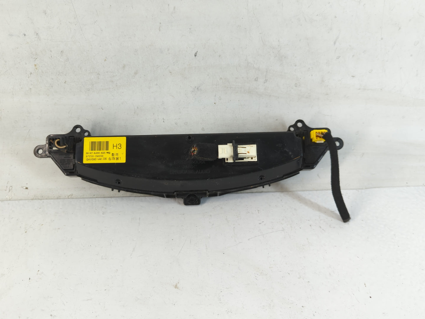 2009-2012 Hyundai Genesis Climate Control Module Temperature AC/Heater Replacement P/N:97250-3M200 Fits Fits 2009 2010 2011 