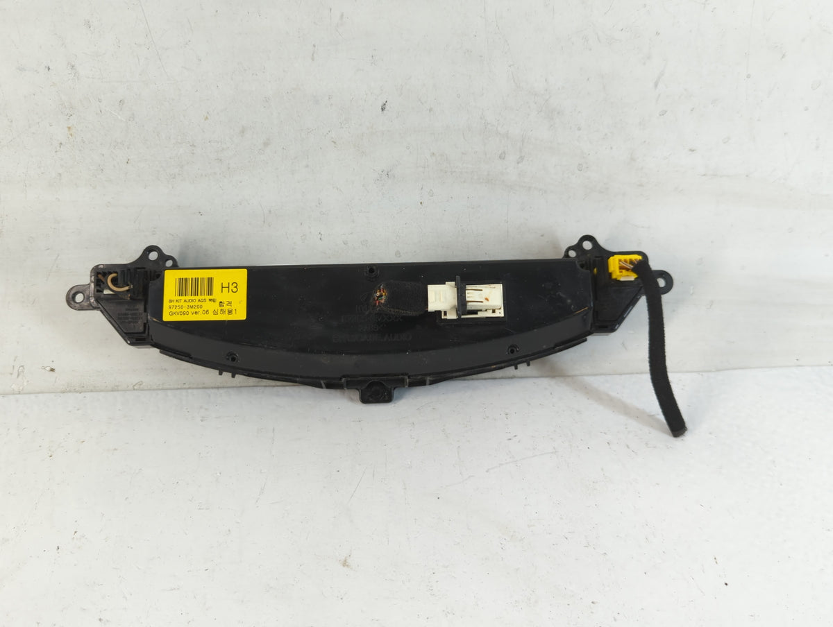 2009-2012 Hyundai Genesis Climate Control Module Temperature AC/Heater Replacement P/N:97250-3M200 Fits Fits 2009 2010 2011 