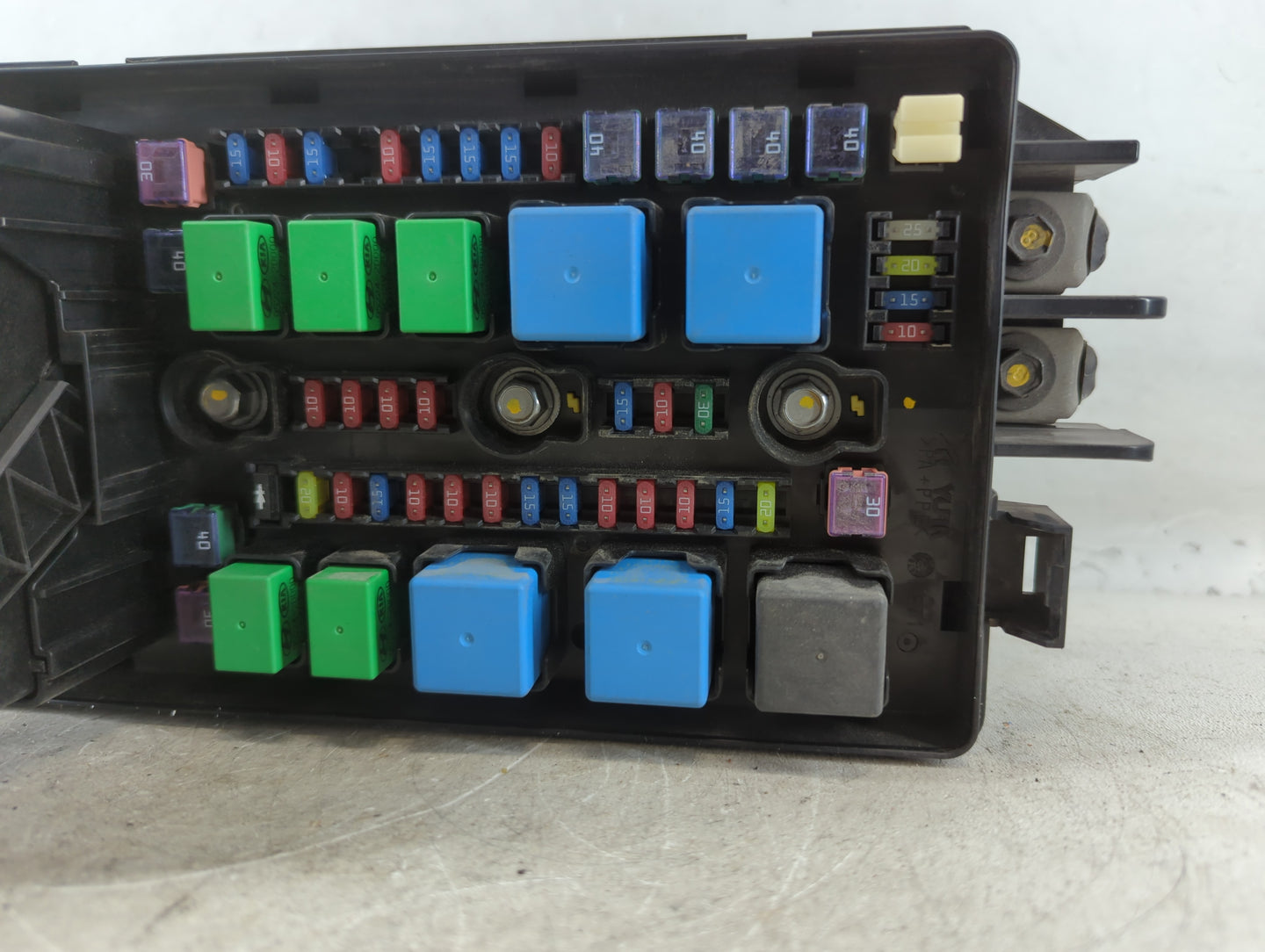 2012 Hyundai Genesis Fusebox Fuse Box Panel Relay Module P/N:91950-3M173 Fits OEM Used Auto Parts - Oemusedautoparts1.com