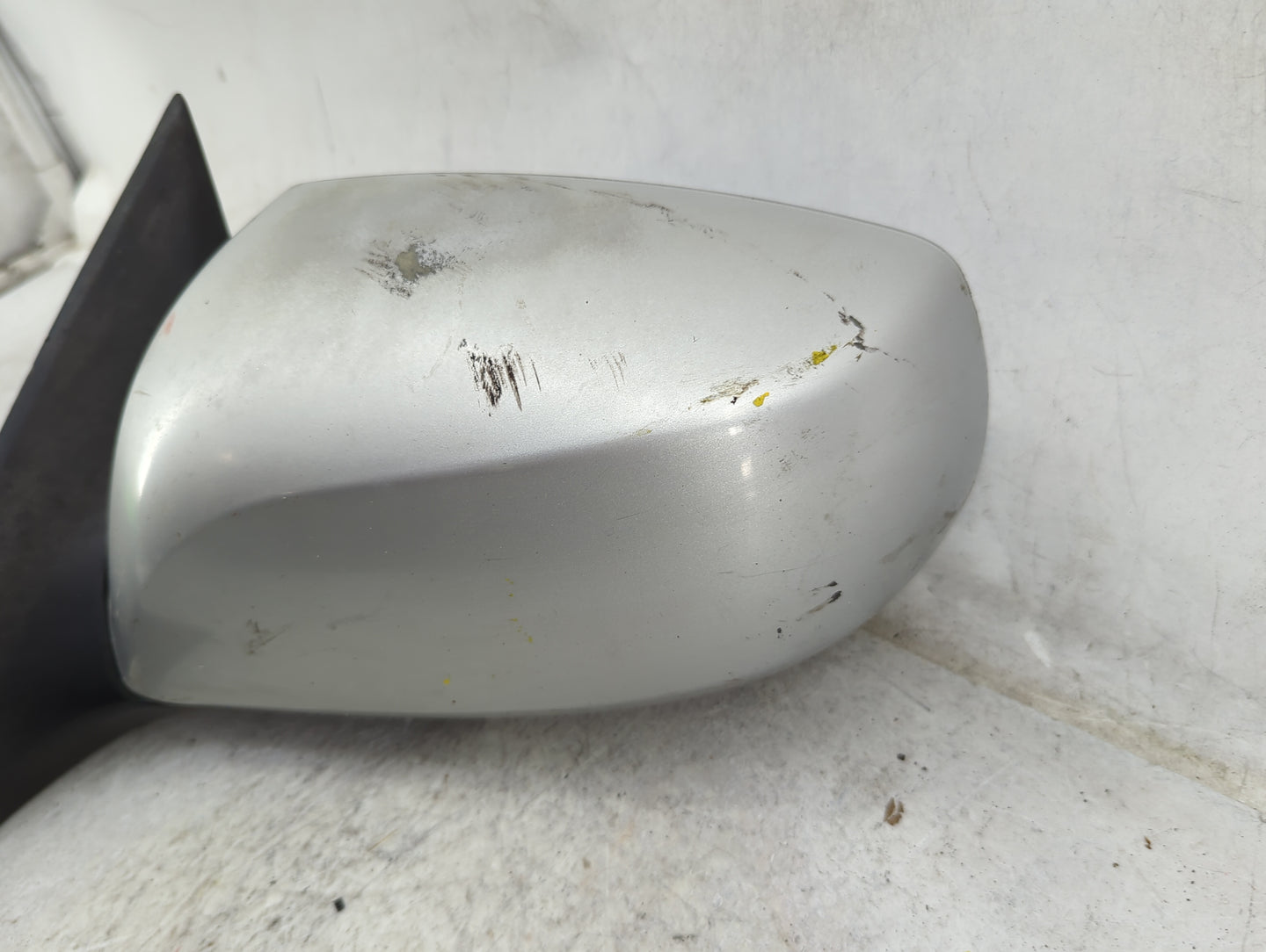 2012 Hyundai Genesis Coupe Driver Side View Mirror - Left Door Mirror OEM Used - Oemusedautoparts1.com