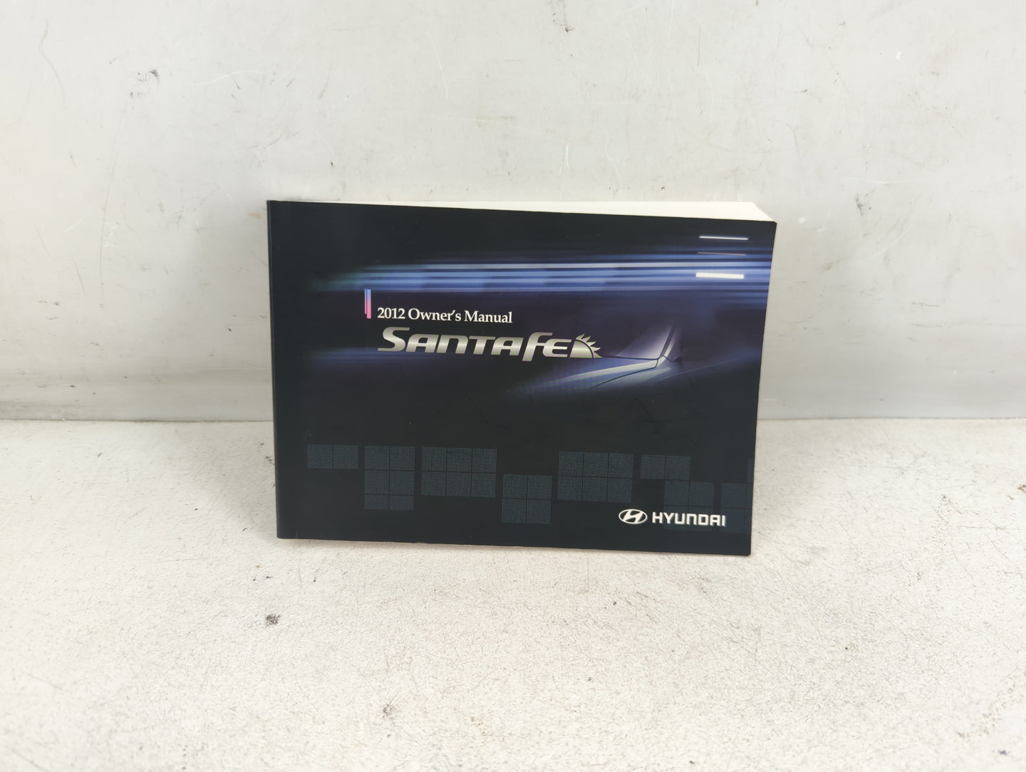 2012 Hyundai Santa Fe Owners Manual Book Guide P/N:A2BO-EU23B OEM Used Auto Parts - Oemusedautoparts1.com