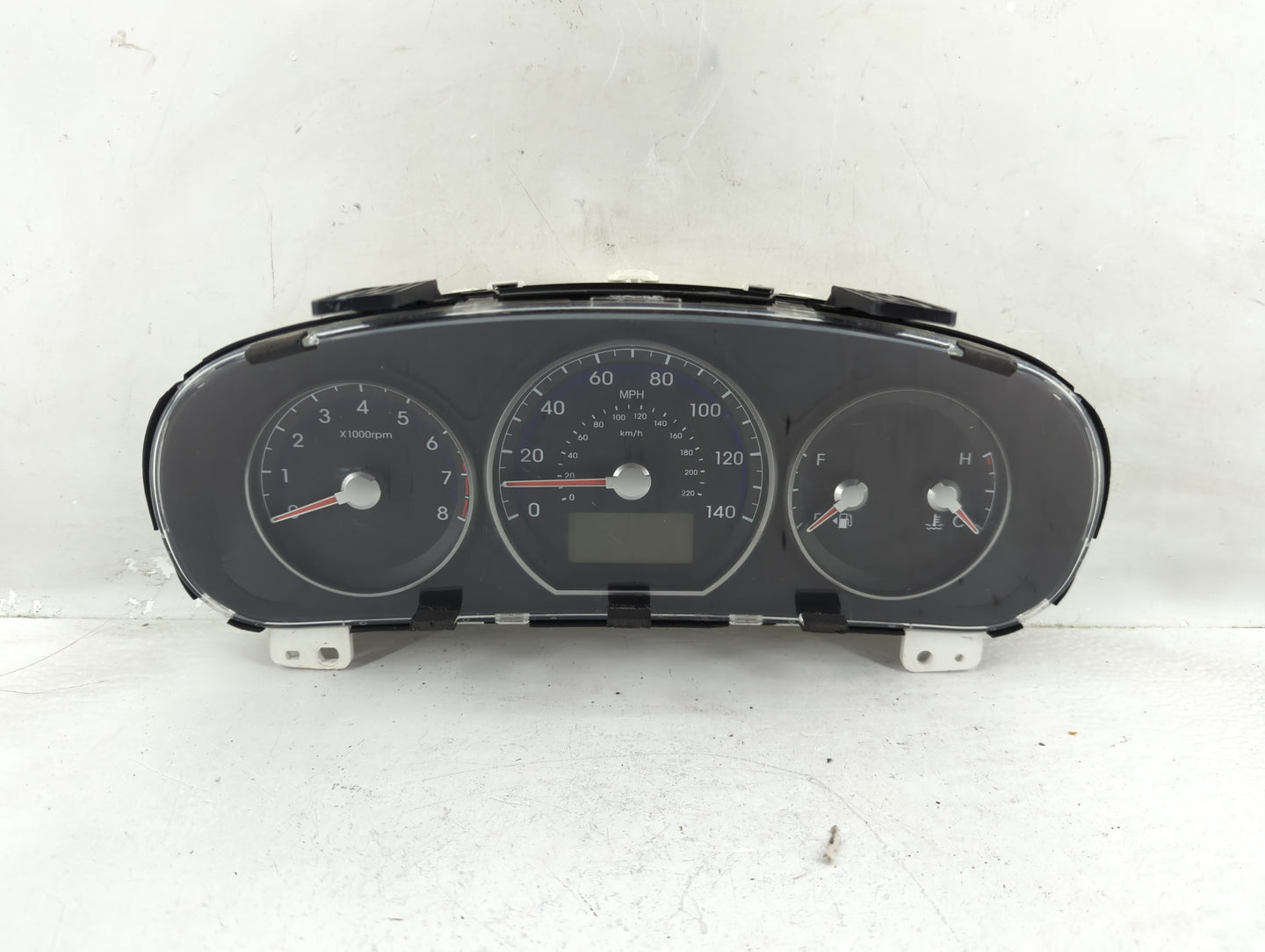 2010-2012 Hyundai Santa Fe Instrument Cluster Speedometer Gauges P/N:TN157550-8771 94011-0W131 Fits Fits 2010 2011 2012 OEM 