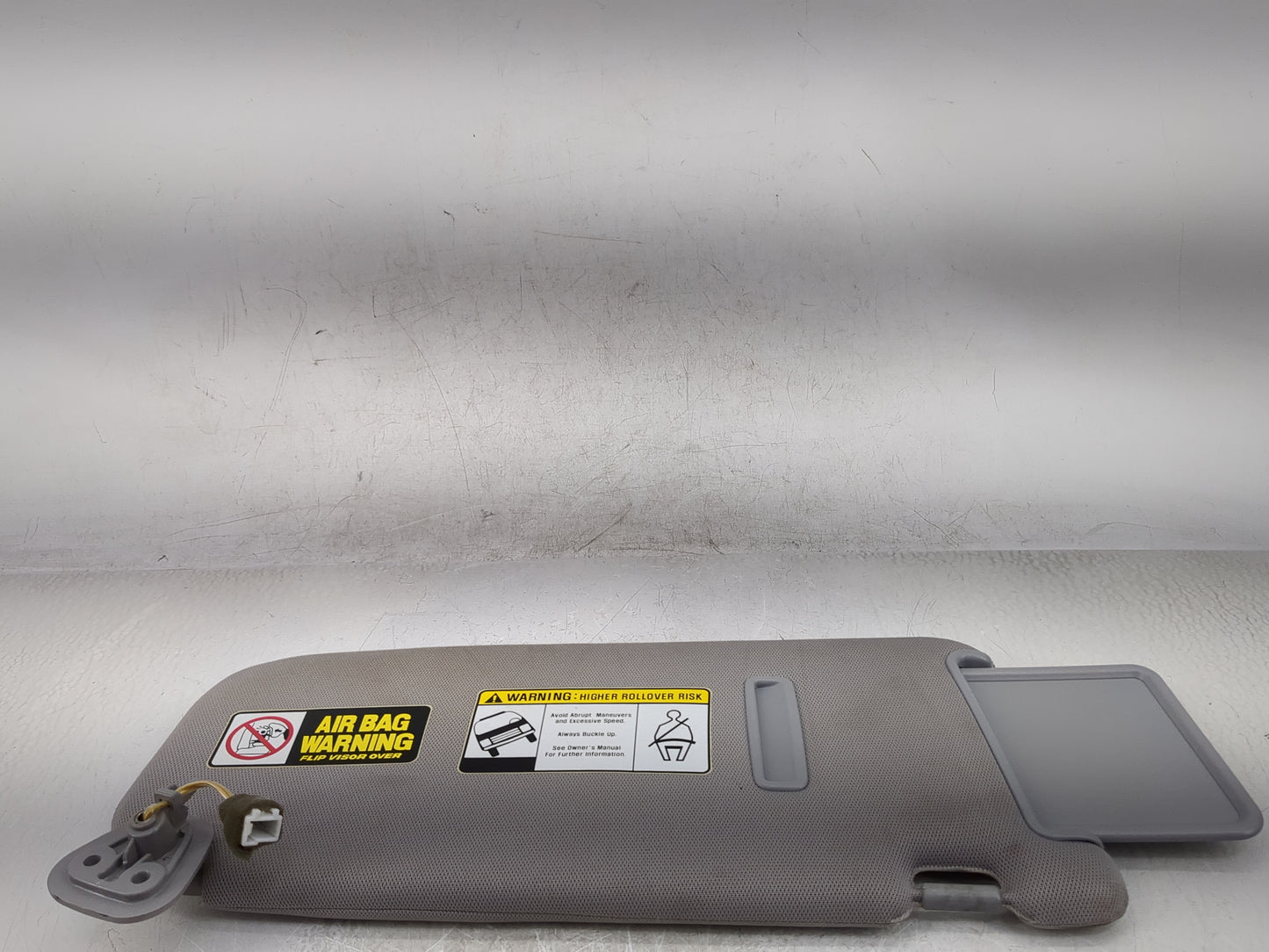 2010-2012 Hyundai Santa Fe Sun Visor Shade Replacement Driver Left Mirror Fits Fits 2010 2011 2012 OEM Used Auto Parts - Oem