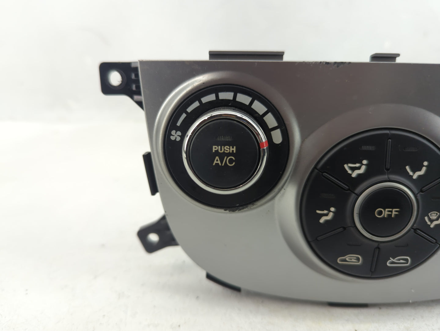 2010-2012 Hyundai Santa Fe Climate Control Module Temperature AC/Heater Replacement P/N:Q138W01Z Fits Fits 2010 2011 2012 OE