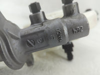 2010-2012 Hyundai Santa Fe Brake Master Cylinder - Oemusedautoparts1.com
