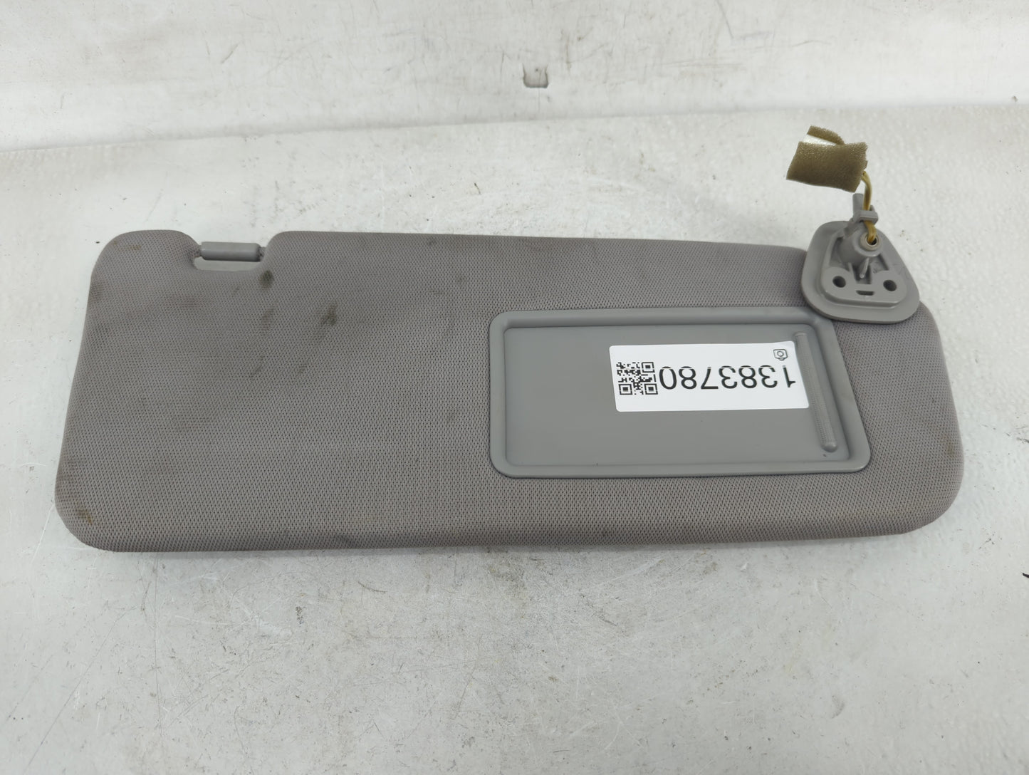 2010-2012 Hyundai Santa Fe Sun Visor Shade Replacement Passenger Right Mirror Fits Fits 2010 2011 2012 OEM Used Auto Parts -