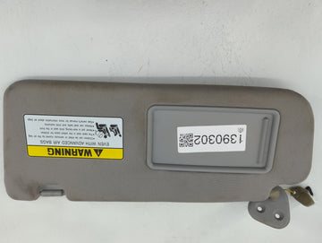 2010-2012 Hyundai Santa Fe Sun Visor Shade Replacement Driver Left Mirror Fits Fits 2010 2011 2012 OEM Used Auto Parts - Oem