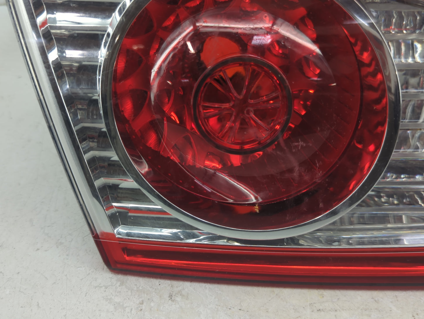 2010-2012 Hyundai Santa Fe Tail Light Assembly Driver Left OEM P/N:92405-0W5 Fits Fits 2010 2011 2012 OEM Used Auto Parts - 