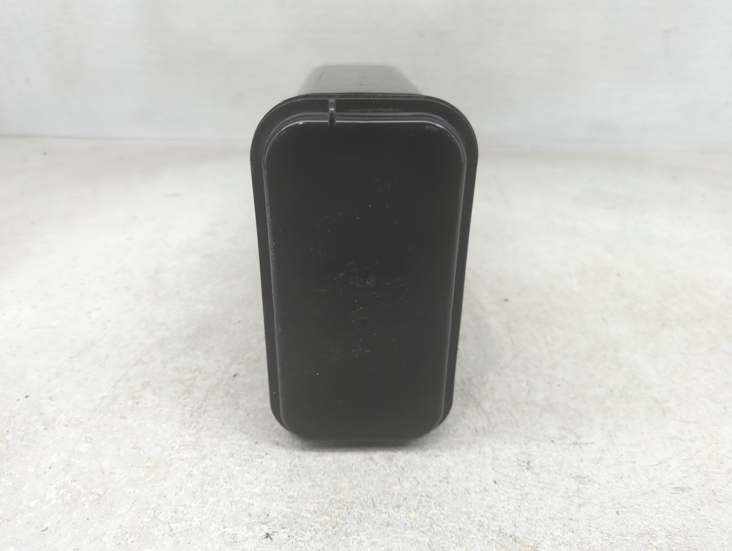 2012 Hyundai Santa Fe Fuel Vapor Charcoal Canister - Oemusedautoparts1.com