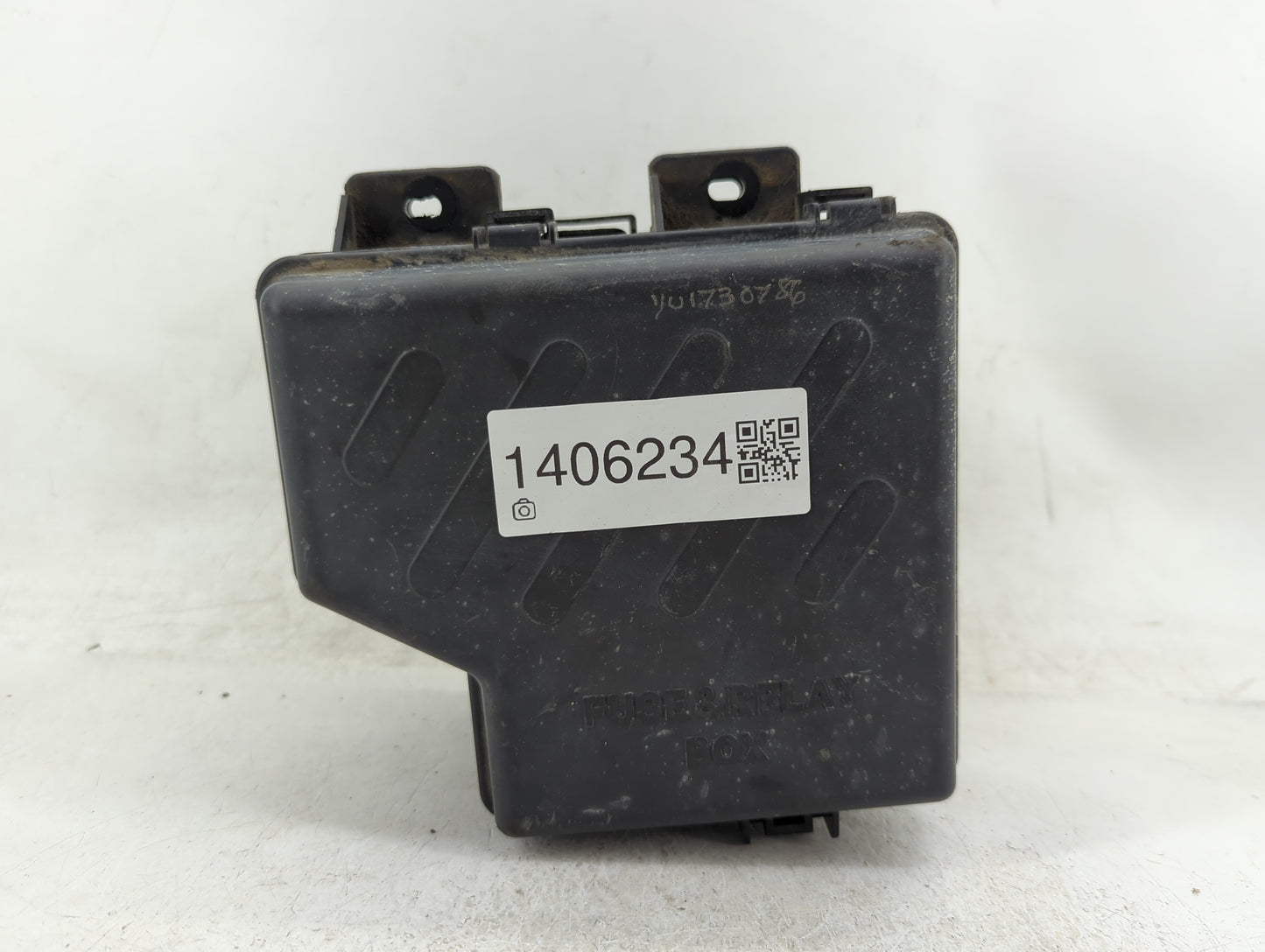 2010-2012 Hyundai Santa Fe Fusebox Fuse Box Panel Relay Module P/N:91115-2B050 91950-2B710 Fits Fits 2010 2011 2012 OEM Used