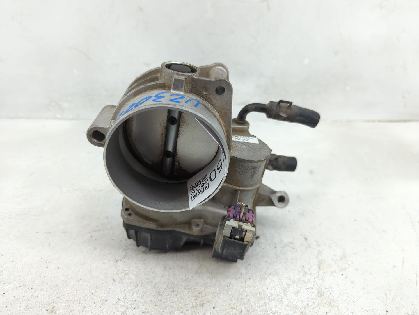 2010-2012 Hyundai Santa Fe Throttle Body P/N:351003C700 Fits Fits 2010 2011 2012 2013 2014 OEM Used Auto Parts - Oemusedauto