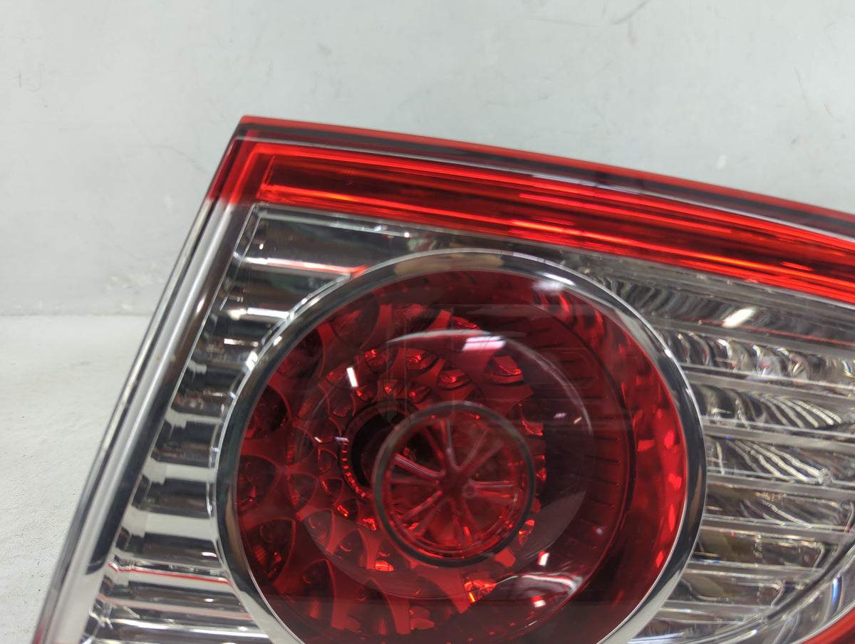 2010-2012 Hyundai Santa Fe Tail Light Assembly Driver Left OEM Fits Fits 2010 2011 2012 OEM Used Auto Parts - Oemusedautopar