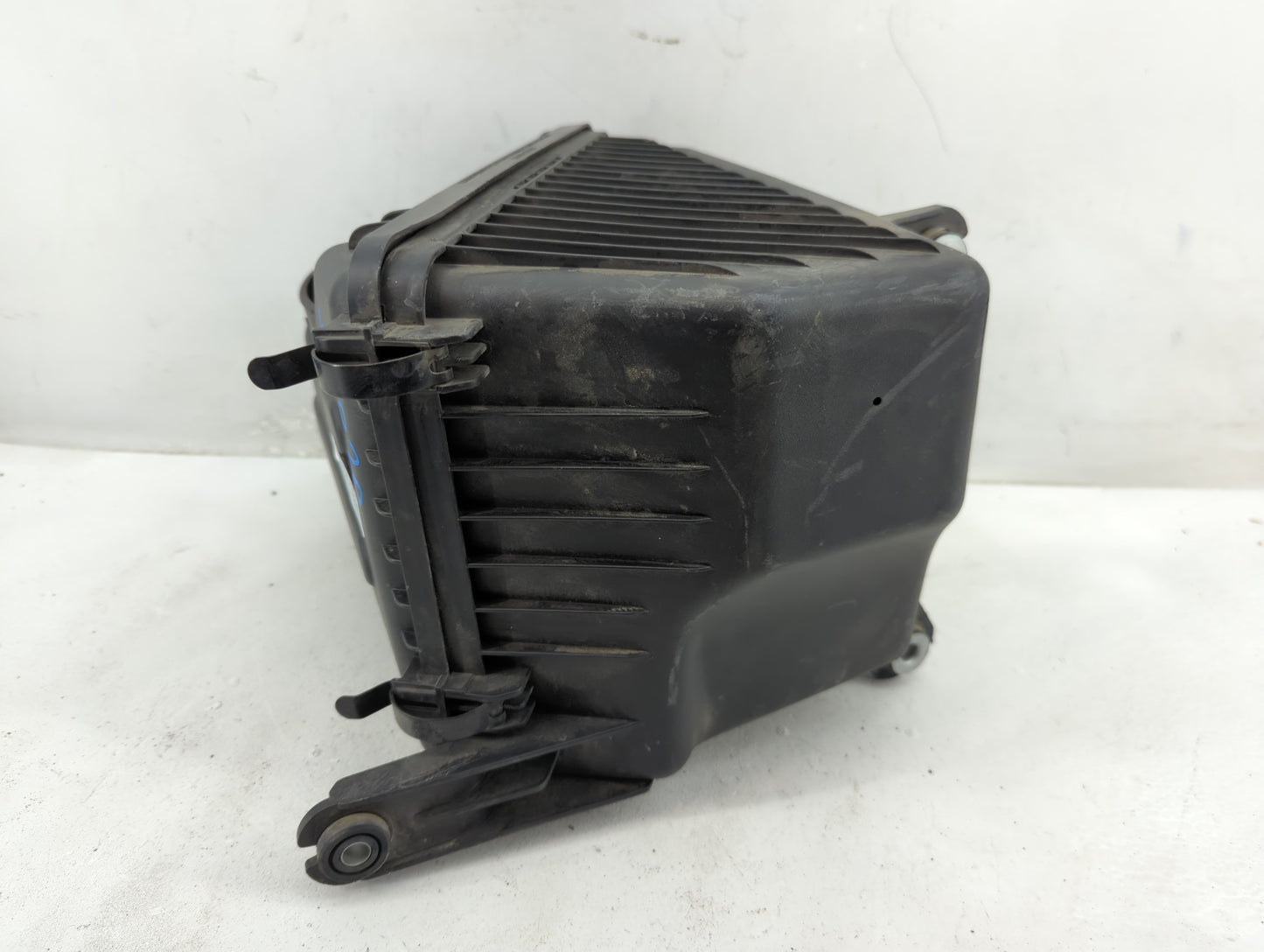 2010-2012 Hyundai Santa Fe Air Cleaner Intake-duct Hose Tube - Oemusedautoparts1.com