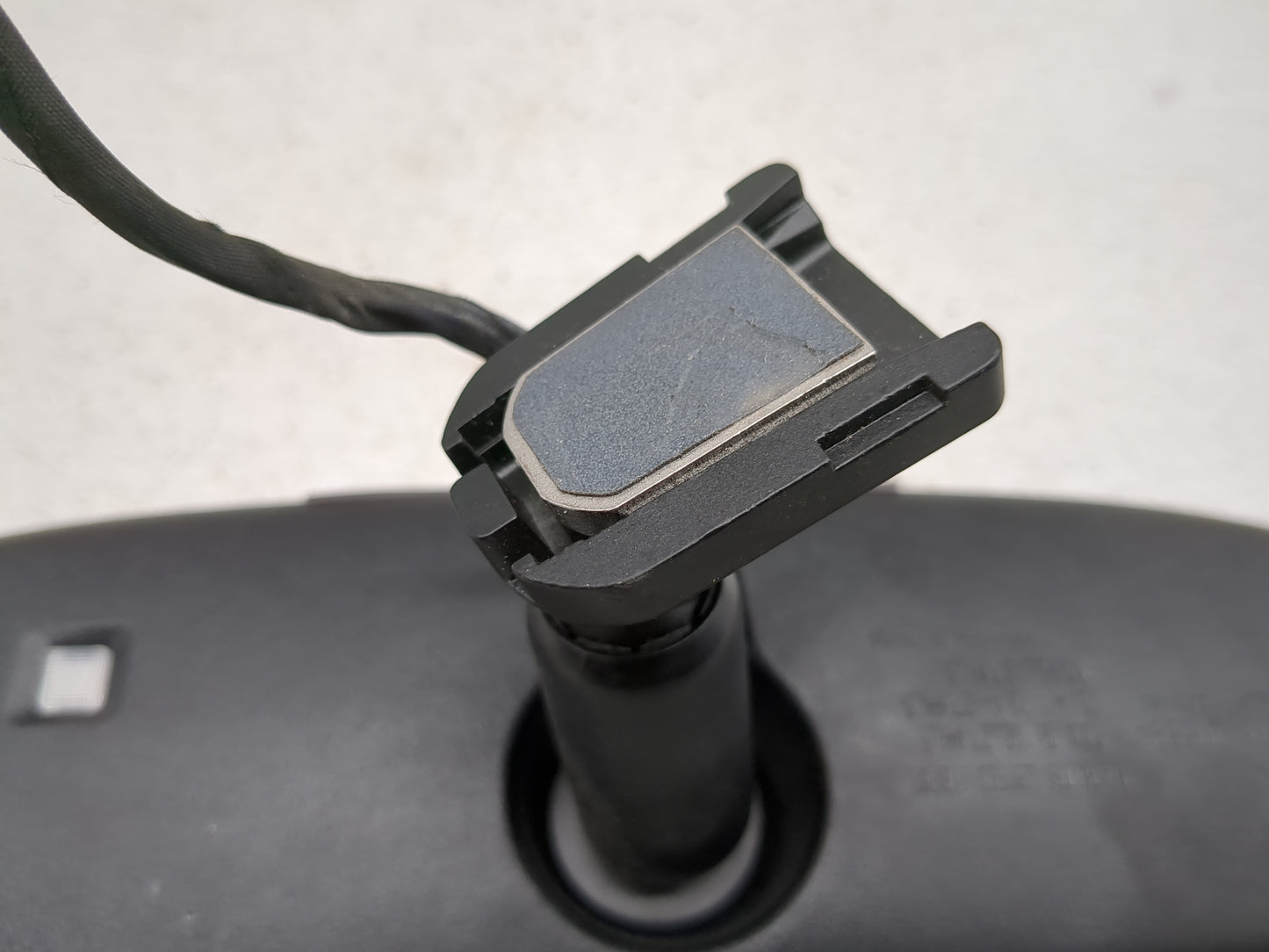 2007-2012 Hyundai Santa Fe Interior Rear View Mirror Replacement OEM P/N:4112A-ZTVHL3 Fits Fits 2006 2007 2008 2009 2010 201