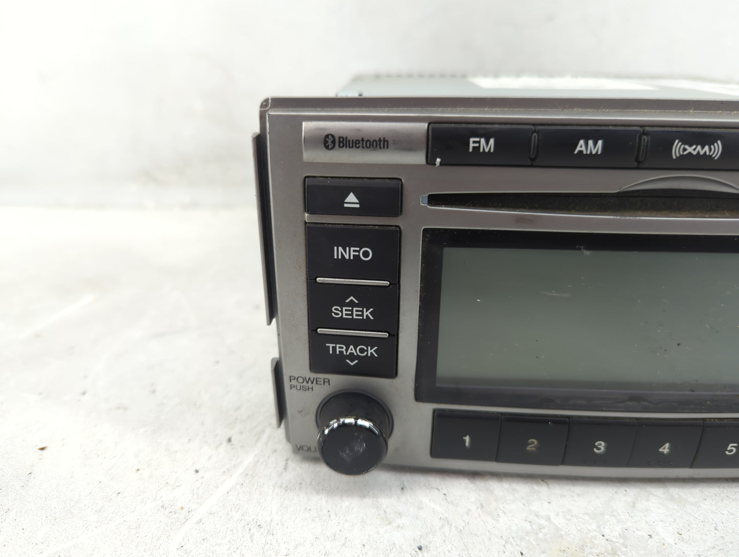 2010-2012 Hyundai Santa Fe Radio AM FM Cd Player Receiver Replacement P/N:96180-0W500BS Fits Fits 2010 2011 2012 OEM Used Au