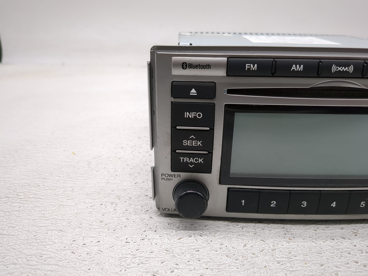 2010-2012 Hyundai Santa Fe Radio AM FM Cd Player Receiver Replacement P/N:96180-0W500BS Fits Fits 2010 2011 2012 OEM Used Au
