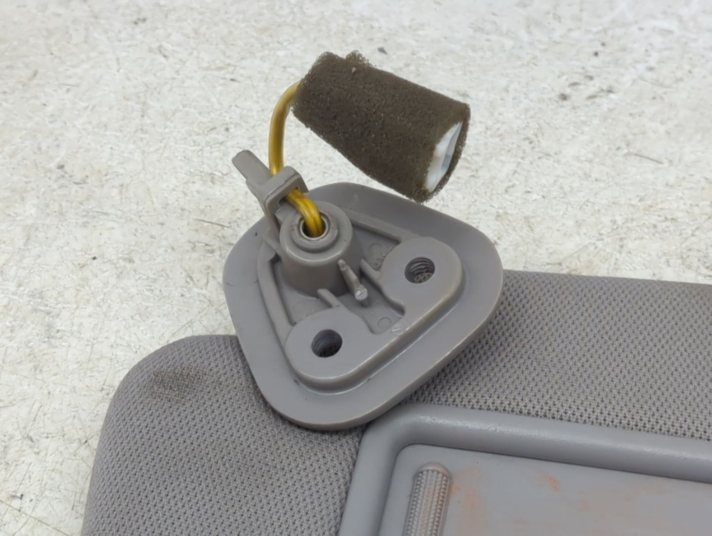 2010-2012 Hyundai Santa Fe Sun Visor Shade Replacement Driver Left Mirror Fits Fits 2010 2011 2012 OEM Used Auto Parts - Oem