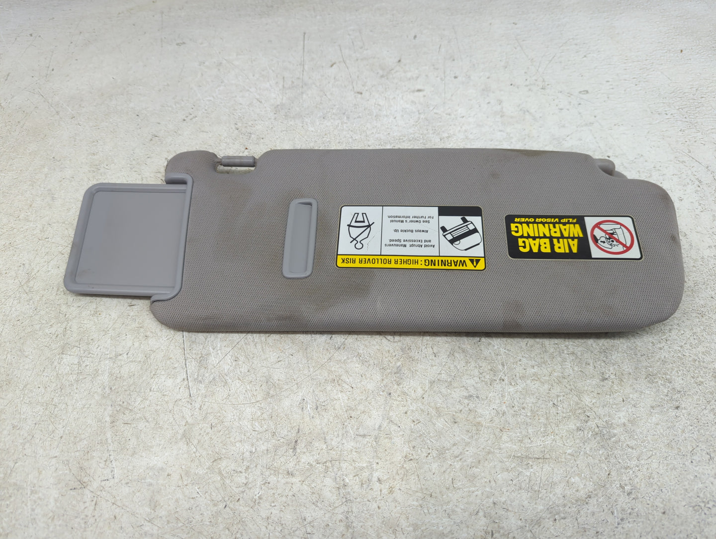 2010-2012 Hyundai Santa Fe Sun Visor Shade Replacement Driver Left Mirror Fits Fits 2010 2011 2012 OEM Used Auto Parts - Oem