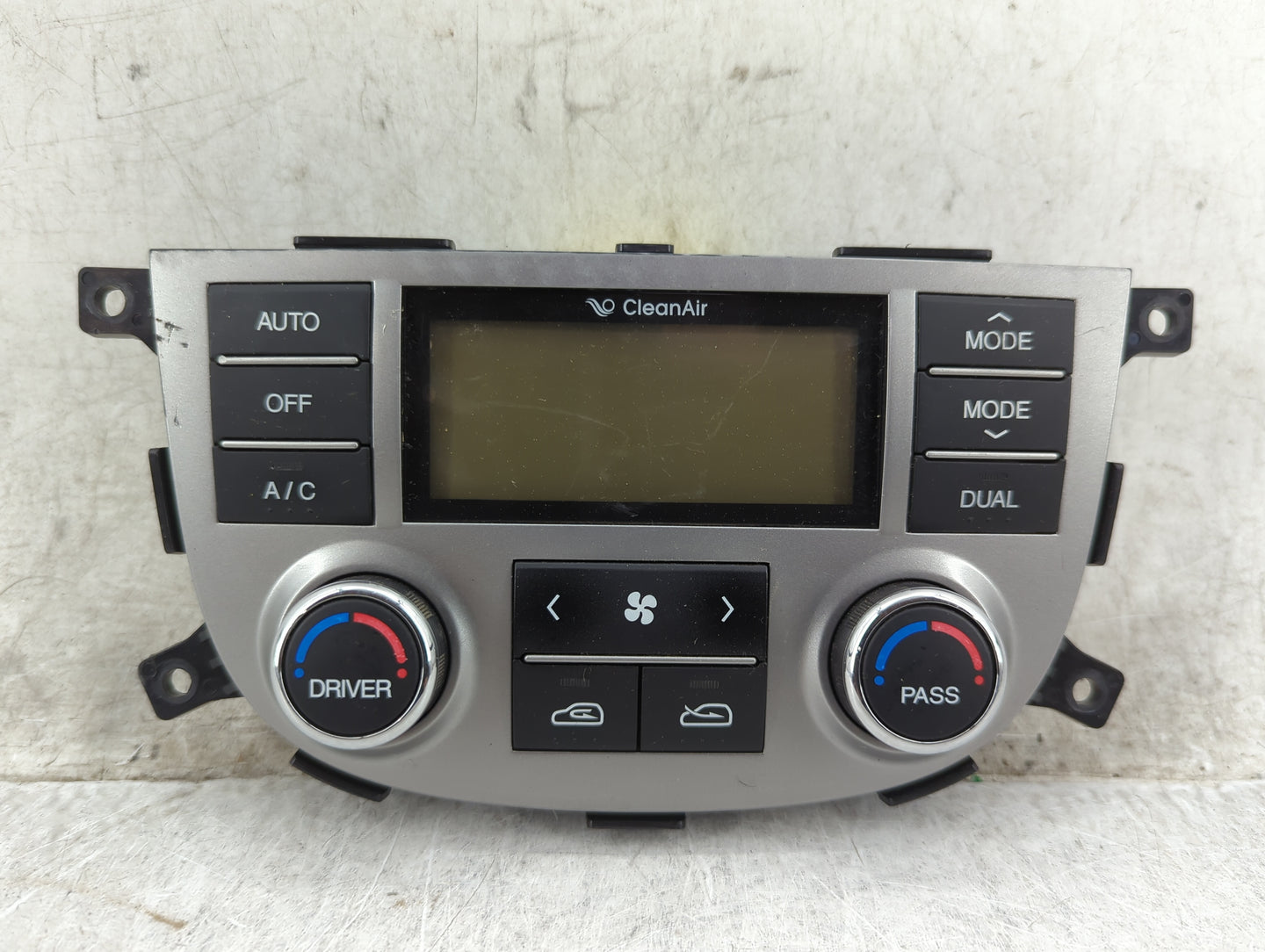 2010-2012 Hyundai Santa Fe Climate Control Module Temperature AC/Heater Replacement P/N:97250-0W357 Q138W57Z Fits OEM Used A