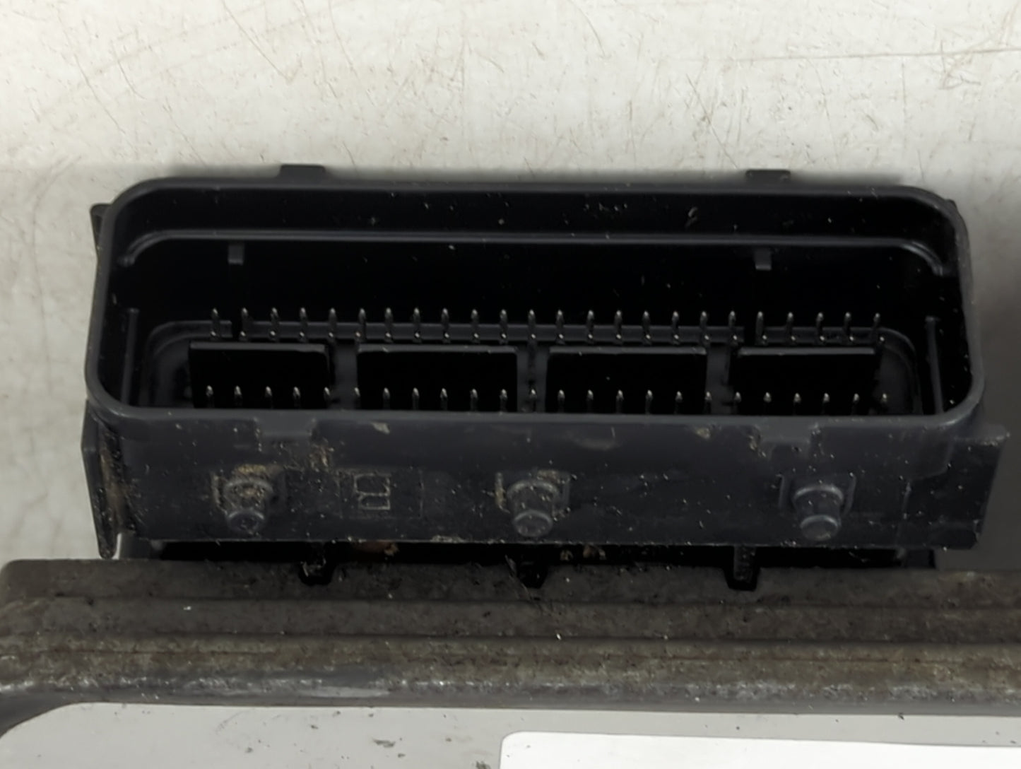 2010-2012 Hyundai Santa Fe PCM Engine Control Computer ECU ECM PCU OEM P/N:39109-3C562, 28330291 Fits Fits 2010 2011 2012 OE