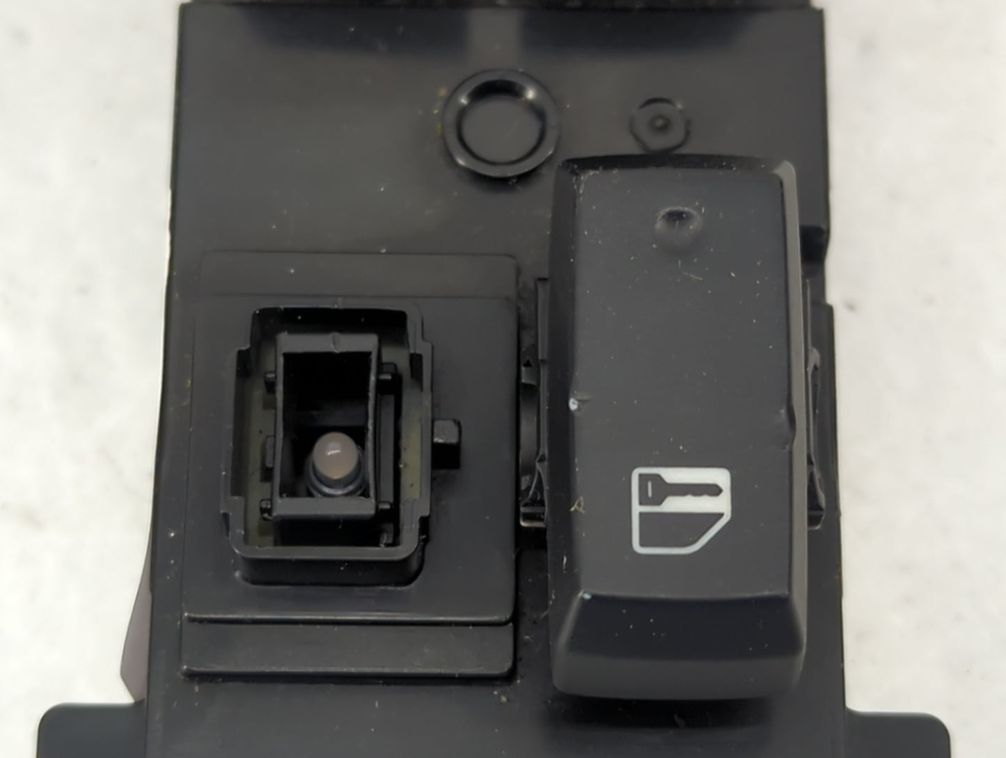 2010-2012 Hyundai Santa Fe Master Power Window Switch Replacement Driver Side Left P/N:371490 Fits Fits 2010 2011 2012 OEM U