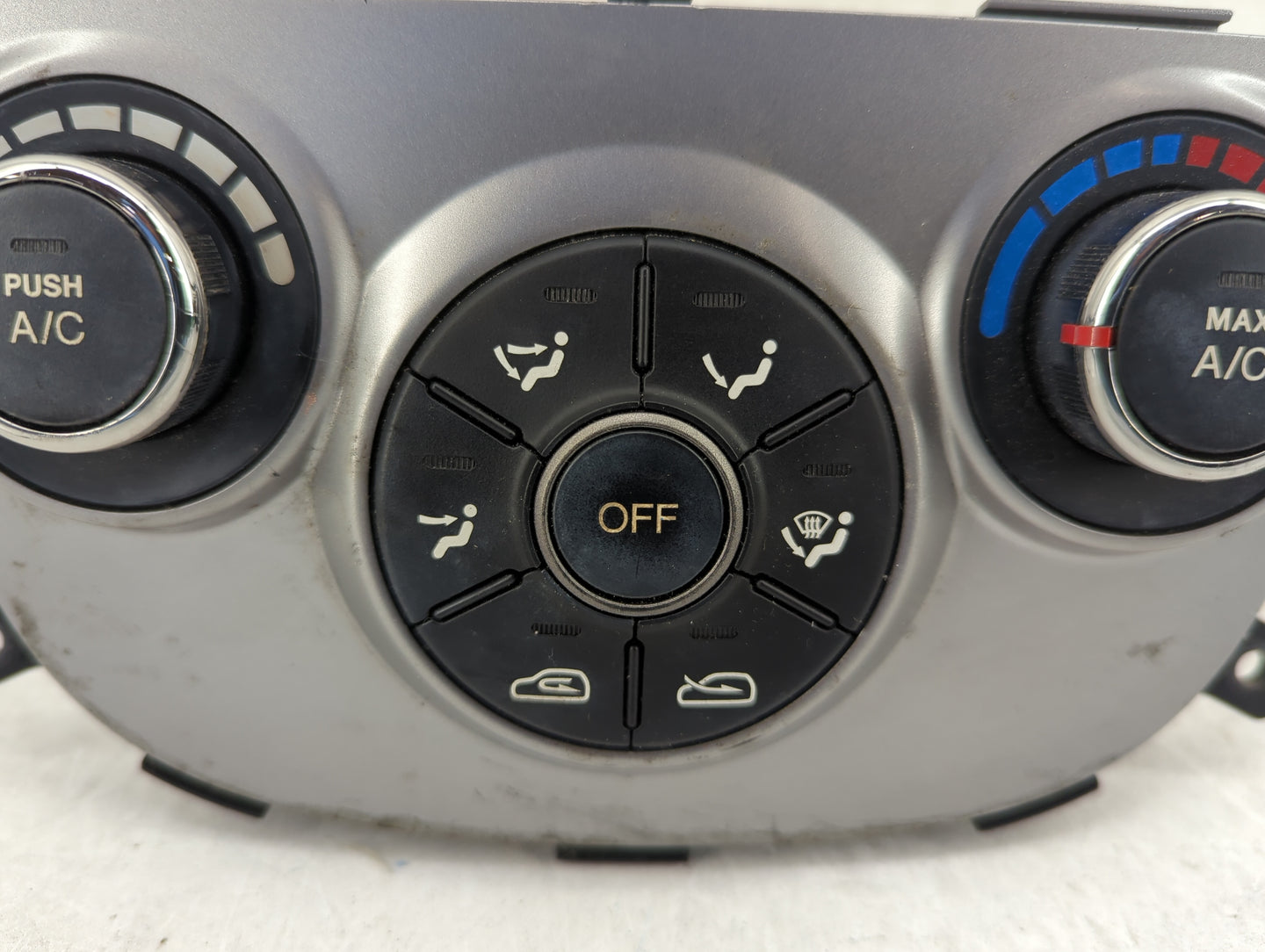 2010-2012 Hyundai Santa Fe Climate Control Module Temperature AC/Heater Replacement P/N:Q138W01Z Fits Fits 2010 2011 2012 OE