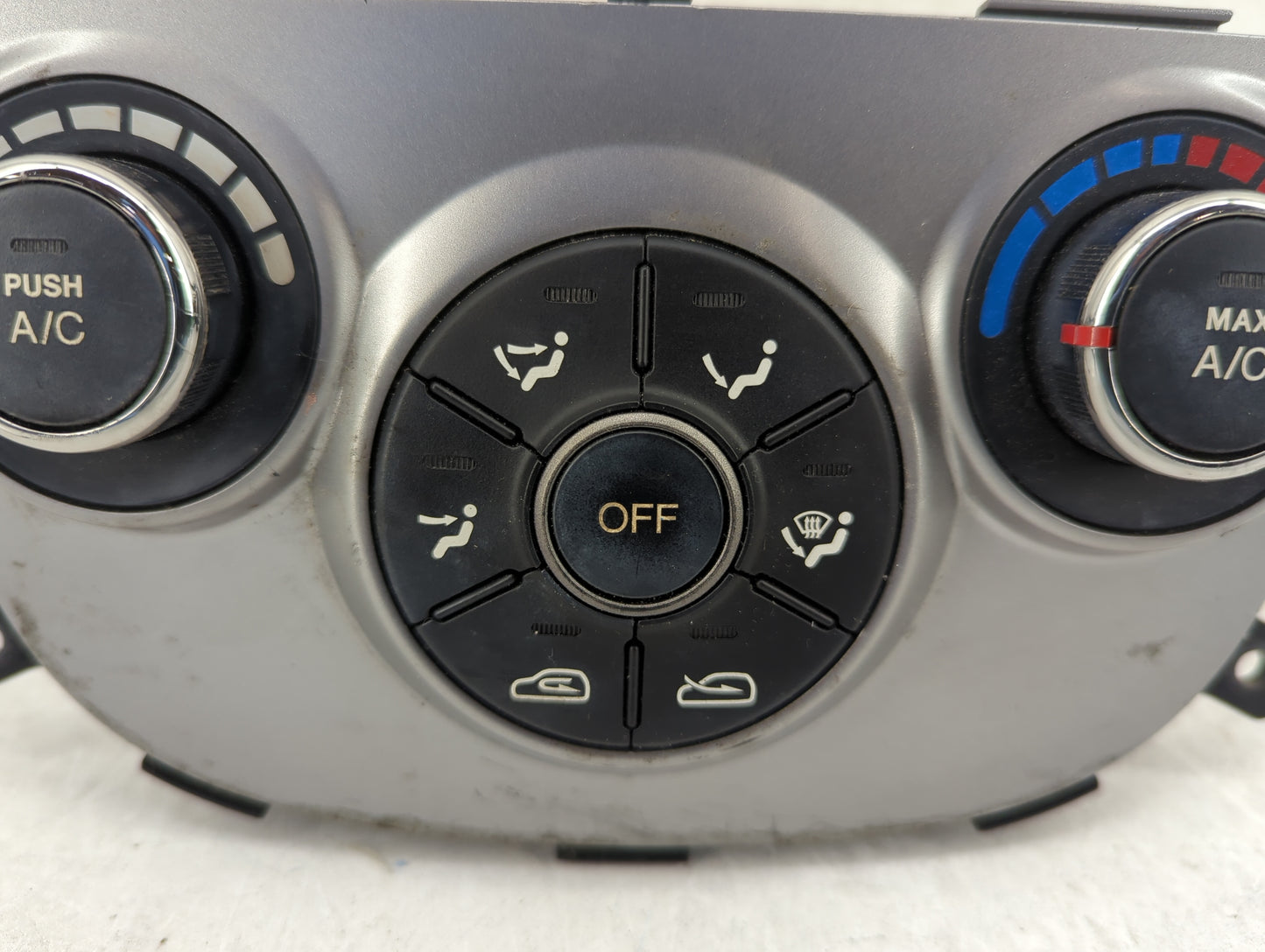 2010-2012 Hyundai Santa Fe Climate Control Module Temperature AC/Heater Replacement P/N:Q138W01Z Fits Fits 2010 2011 2012 OE