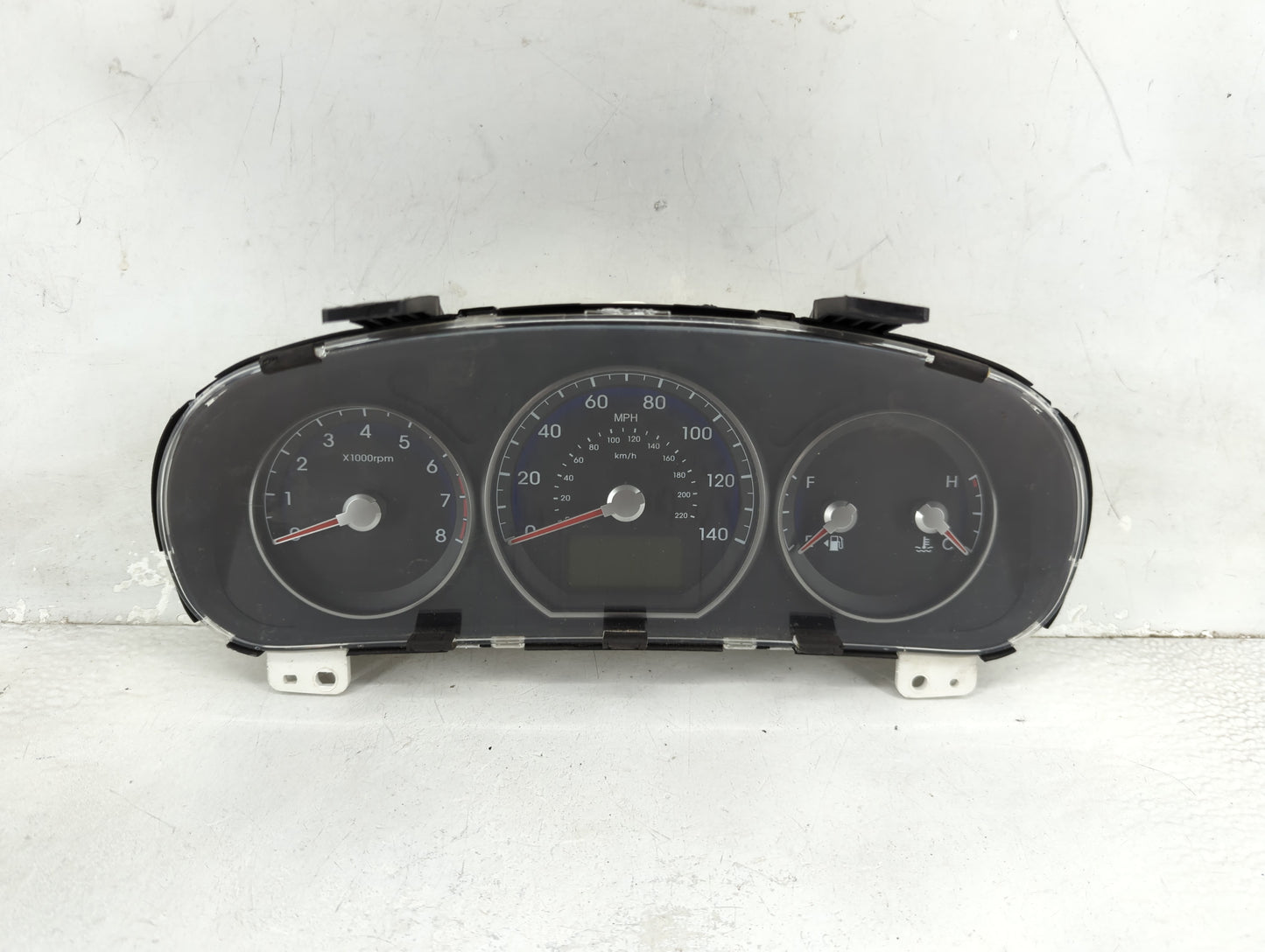 2010-2012 Hyundai Santa Fe Instrument Cluster Speedometer Gauges P/N:94011-0W031 P265W031 Miles:128K Fits Fits 2010 2011 201