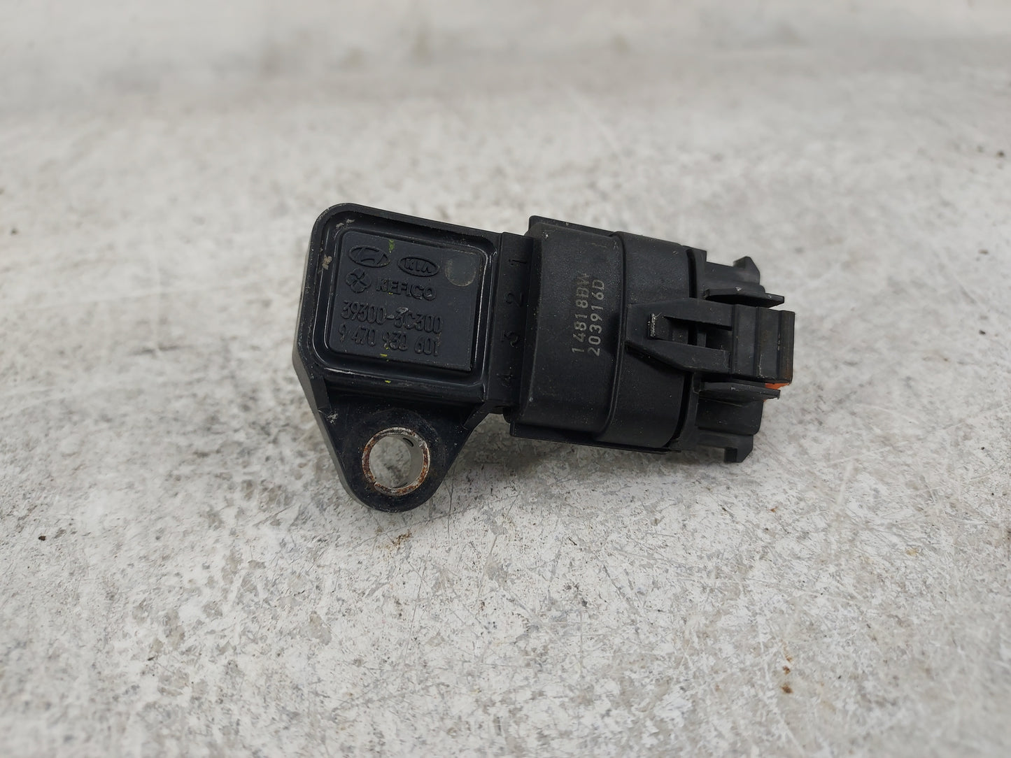 2010-2012 Hyundai Santa Fe Mass Air Flow Meter Maf 1485779 - Oemusedautoparts1.com