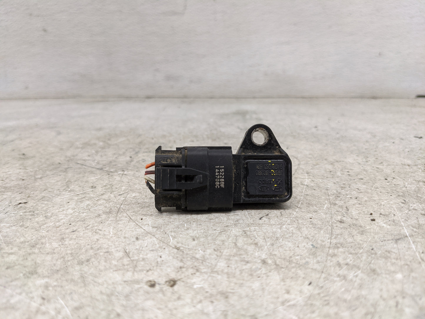 2010-2012 Hyundai Santa Fe Mass Air Flow Meter Maf 1487459 - Oemusedautoparts1.com