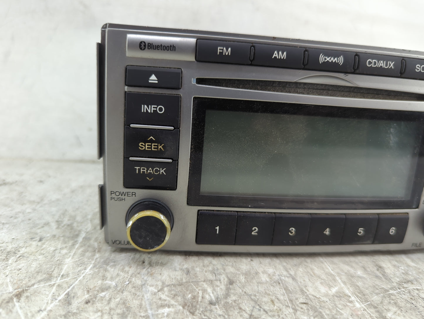2010-2012 Hyundai Santa Fe Radio AM FM Cd Player Receiver Replacement P/N:961800W500XX1 Fits Fits 2010 2011 2012 OEM Used Au
