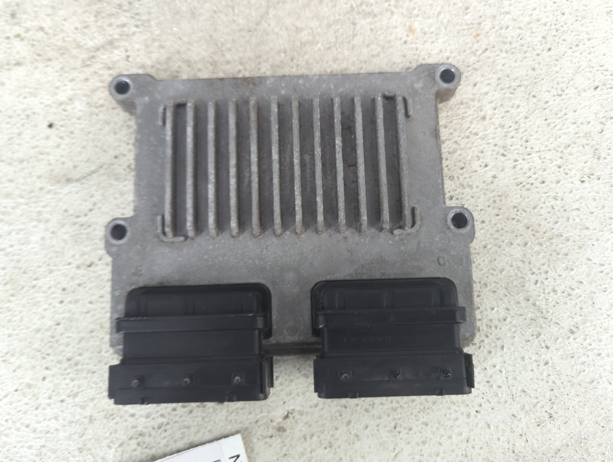 2010-2012 Hyundai Santa Fe PCM Engine Control Computer ECU ECM PCU OEM P/N:39109-3C562 28334736 Fits Fits 2010 2011 2012 OEM