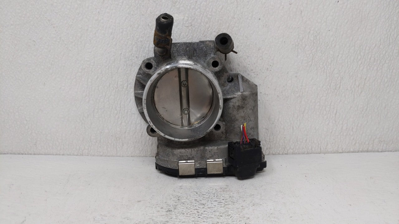2010-2012 Hyundai Santa Fe Throttle Body P/N:35100-25400 35100-25200 Fits Fits 2006 2007 2008 2009 2010 2011 2012 2013 OEM U