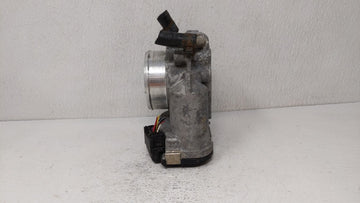 2010-2012 Hyundai Santa Fe Throttle Body P/N:35100-25400 35100-25200 Fits Fits 2006 2007 2008 2009 2010 2011 2012 2013 OEM Used Auto Parts