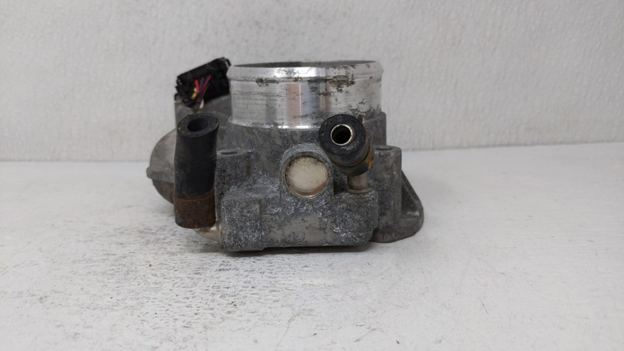 2010-2012 Hyundai Santa Fe Throttle Body P/N:35100-25400 35100-25200 Fits Fits 2006 2007 2008 2009 2010 2011 2012 2013 OEM U