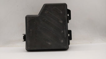 compare product 2010-2012 Hyundai Santa Fe Fusebox Fuse Box Panel Relay Module P/N:91115-2B050 91950-2B710 Fits Fits 2010 2011 2012 OEM Used Auto Parts