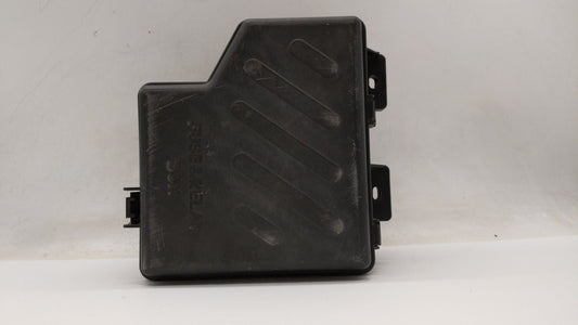 2010-2012 Hyundai Santa Fe Fusebox Fuse Box Panel Relay Module P/N:91115-2B050 91950-2B710 Fits Fits 2010 2011 2012 OEM Used