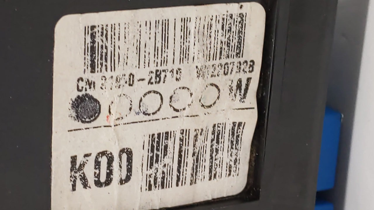 2010-2012 Hyundai Santa Fe Fusebox Fuse Box Panel Relay Module P/N:91115-2B050 91950-2B710 Fits Fits 2010 2011 2012 OEM Used