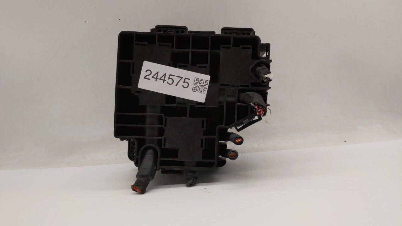 2010-2012 Hyundai Santa Fe Fusebox Fuse Box Panel Relay Module P/N:91115-2B050 91950-2B710 Fits Fits 2010 2011 2012 OEM Used