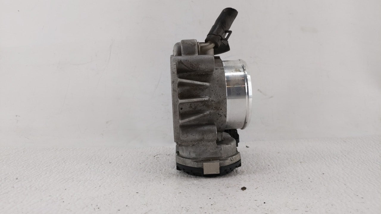 2010-2012 Hyundai Santa Fe Throttle Body P/N:35100-25400 35100-25200 Fits Fits 2006 2007 2008 2009 2010 2011 2012 2013 OEM U